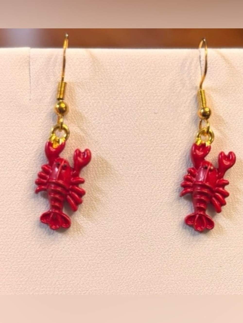 New fun Red Lobster Drop Earrings friends tv show beach etc